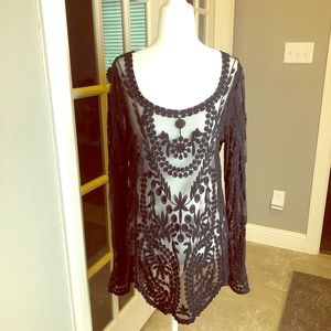 🖤 Beautiful Lace Top! 🖤